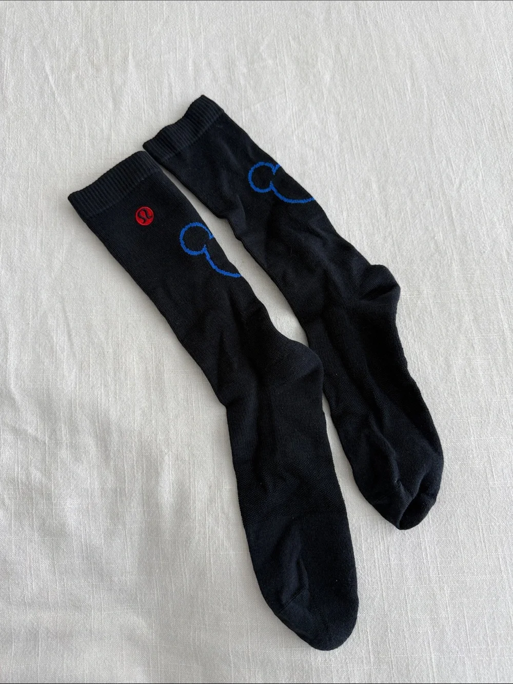LULULEMON x DISNEY Collab Black Crew Socks with Blue Logo